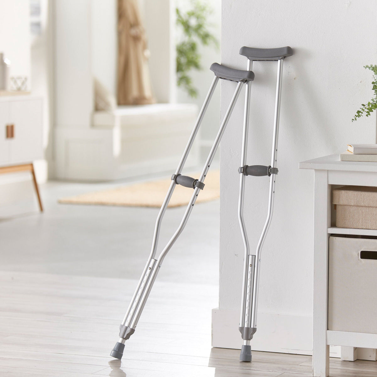 McKesson Underarm Crutches for Adults 5'2" – 5'10"