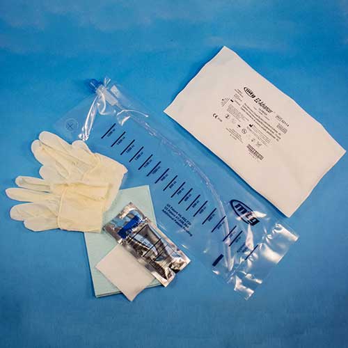EZ-Advancer Closed System Intermittent Catheter, Standard-Size Kit, 14 Fr, 16" Length, 1500 ml Collection Bag, Gloves, Underpad, Gauze, BZK Swabsticks