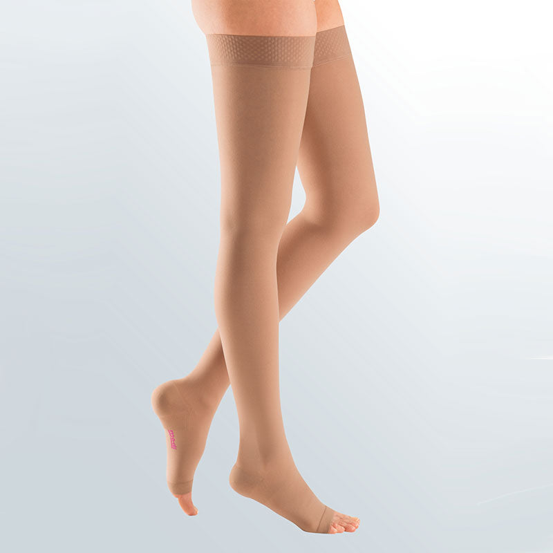 Mediven Plus Thigh-High with Silicone Top, 20-30, Closed, Beige, Size 5